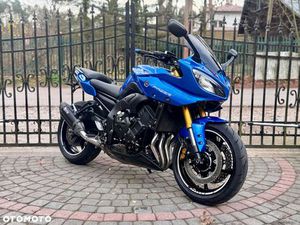YAMAHA FZ8