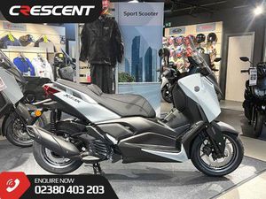 YAMAHA X-MAX 124 CC