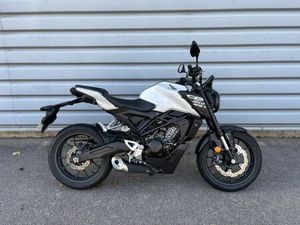 HONDA CB125R 2024 125 CM3 | MOTO ROADSTER | 300 KM | BLANC | 71100 CHALON SUR SAONE