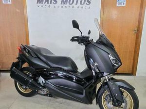 YAMAHA XMAX 250
