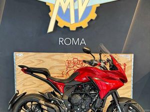 VENDO MV AGUSTA TURISMO VELOCE 800 R (2023 - 25) USATA A ROMA (CODICE 9880077) - MOTO.IT