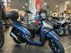 VENDO SYM SYMPHONY 125 ST (2021 - 24) USATA A GENOVA (CODICE 9880004) - MOTO.IT