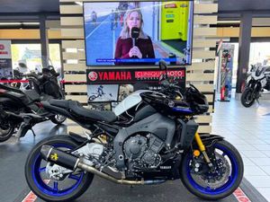 YAMAHA MT-10 SP 2022 1000 CM3 | MOTO ROADSTER | 4 841 KM | NOIR | 17440 AYTRE
