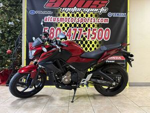 2018 HONDA® CB300F