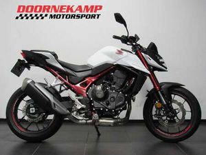 HONDA CB 750 HORNET ROOD