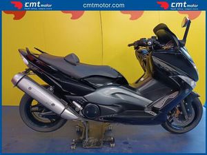 YAMAHA T MAX