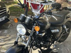 KEEWAY SUPERLIGHT 125 CC VILA VERDE