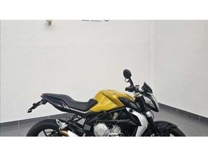 VENDO MV AGUSTA BRUTALE 675 (2011 - 15) USATA A LODI (CODICE 9879808) - MOTO.IT