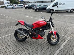 DUCATI MONSTER 900 SS