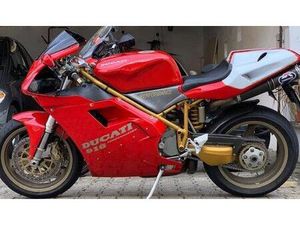 DUCATI 916