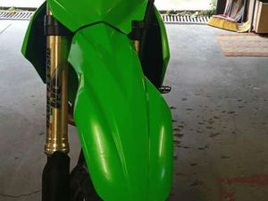 KAWASAKI KX 450 VERDE