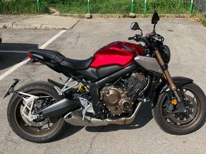HONDA CB 650 R ROSSO