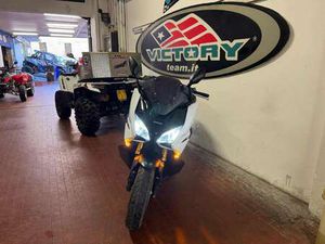 HONDA FORZA 750 DCT BIANCO