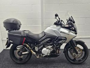 SUZUKI DL1000 GT ** FULL LUGGAGE - DELEVIK EXHAUST - 12 MONTHS MOT **