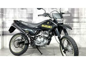 VENDO SUZUKI DR 125 SM (2009 - 13) USATA A CASALGRASSO (CODICE 9879752) - MOTO.IT
