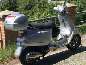 VESPA LX 125 ARGENTO