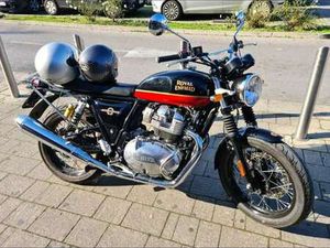 ROYAL ENFIELD INTERCEPTOR CLASSIC NERO