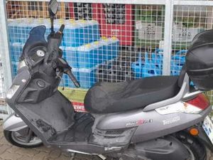 KYMCO YAGER GT 200I, NUR 5300 KM