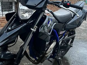 YAMAHA WR125X