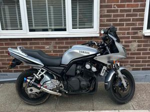 YAMAHA, FZS, 2003, 599 (CC)