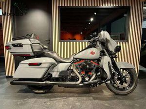HARLEY-DAVIDSON ELECTRA GLIDE ULTRA CLASSIC FLHTCU GRIJS