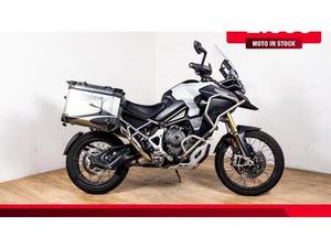 VENDO TRIUMPH TIGER 1200 RALLY EXPLORER (2024 - 25) USATA A FIRENZE (CODICE 9880333) - MOTO.IT
