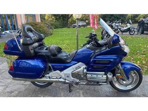 VENDO HONDA GL 1800 GOLD WING (2000 - 05) USATA A LEGNANO (CODICE 9880220) - MOTO.IT