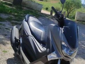 YAMAHA NMAX 125 COMO NOVA TORRES VEDRAS (SÃO PEDRO, SANTIAGO, SANTA MARIA DO CASTELO E SÃO MIGUEL) E MATACÃES