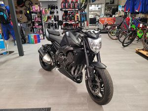 FZ1 N
