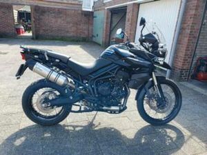 TRIUMPH TIGER 800 XC - 2011 - AVONTUUR WACHT! — MOTOREN | TRIUMPH — MARKTPLAATS