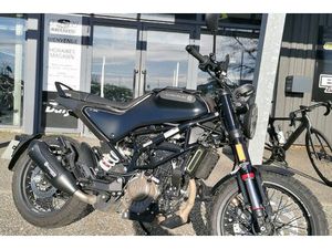 HUSQVARNA SVARTPILEN 125 2023