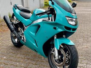 KAWASAKI ZX6R