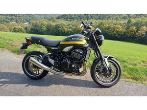 KAWASAKI Z900RS IM NEUWERTIGEN ZUSTAND
