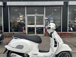 PIAGGIO VESPA GTS 300 SUPER ABS CVT EURO 5 278 CC