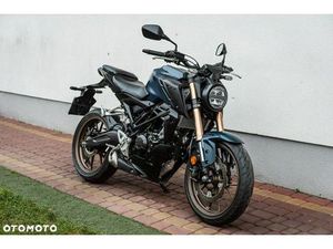 HONDA CB