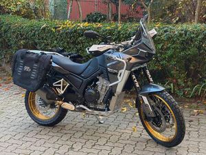 VENDO KOVE 800X PRO (2024 - 26) NUOVA A CASALGRASSO (CODICE 9879649) - MOTO.IT