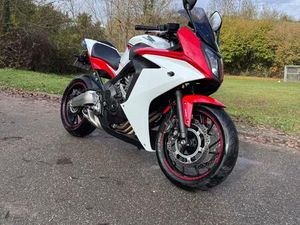 HONDA CBR 650F