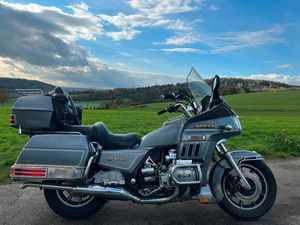 HONDA GOLD WING GL 1200 GOLDWING