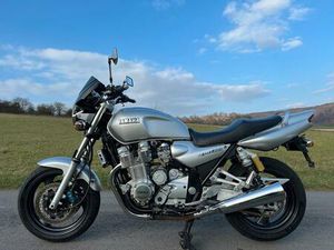 YAMAHA XJR 1300 AUS 1. HAND