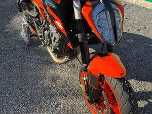 KTM DUKE 890 GP