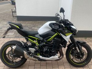 KAWASAKI Z900 (BJ 2020) GUTER ZUSTAND, CA. 13.