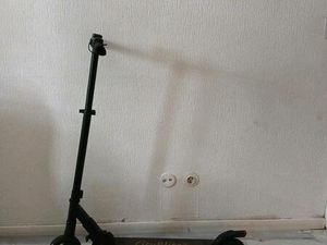 E-ROLLER VON CITY BLITZ