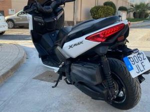 YAMAHA - XMAX 400