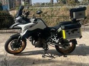 QJ MOTOR SRT 700X - 2024