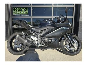 2023 YAMAHA YZF R3