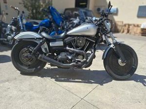 HARLEY-DAVIDSON DYNA STREET BOB