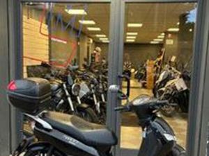 PEUGEOT TWEET 125 VARI COLORI