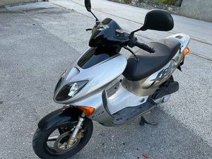 HONDA X8R 50 CANTON VALAIS -