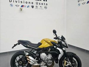 MV AGUSTA BRUTALE 675