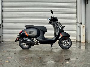 VESPA GTS 300 SUPERSPORT 2024